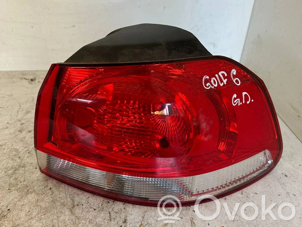 Volkswagen Golf VI Luci posteriori 