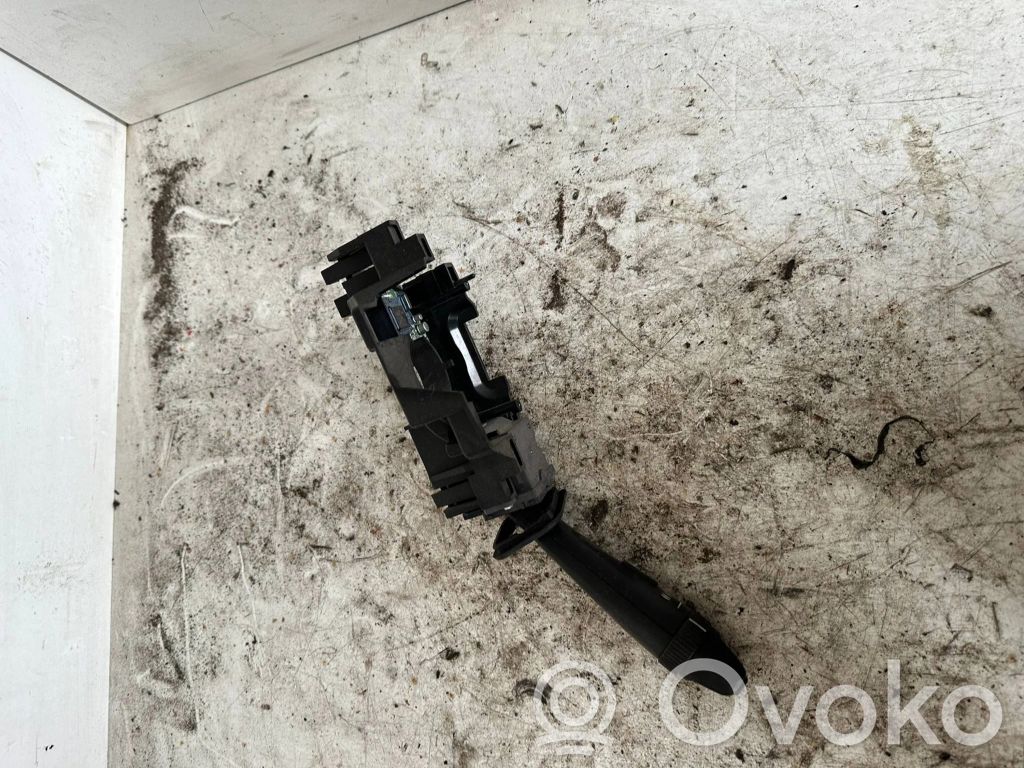Volvo S80 Wiper turn signal indicator stalk/switch 