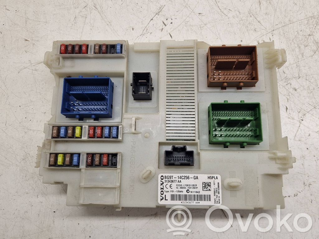 Fuse module   31343677AA,31343677,3659AF01125TP