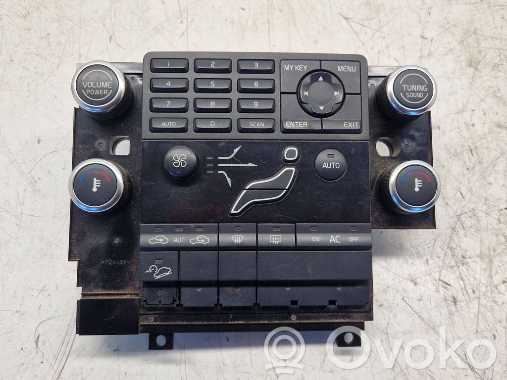 Volvo V70 Climate control unit 