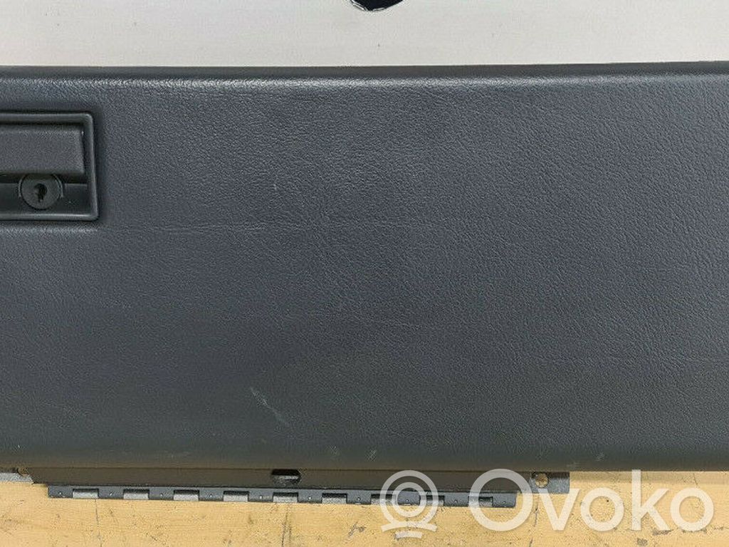 Chevrolet Camaro Daiktadėžės (bordačioko) komplektas 