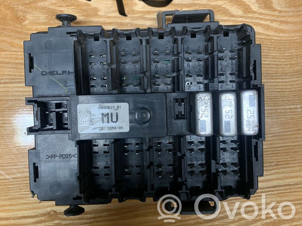 Fuse module   15093837