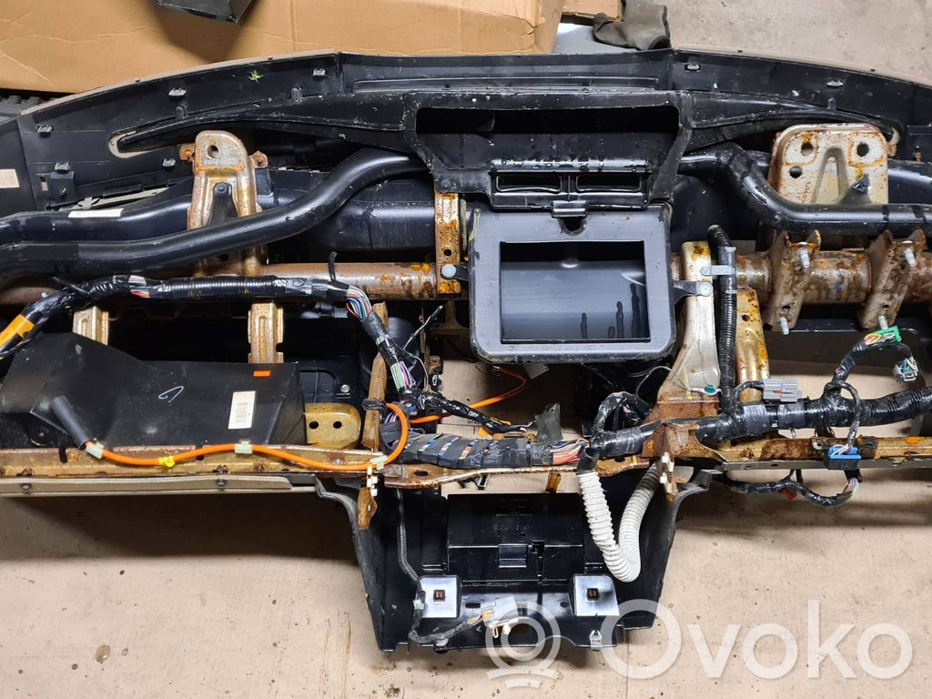 Dashboard   5L3T14401FF
