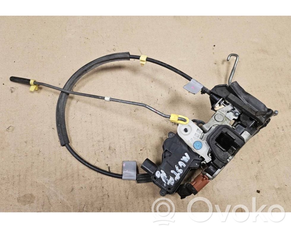 Zamek drzwi przednich   3005902,1X5626