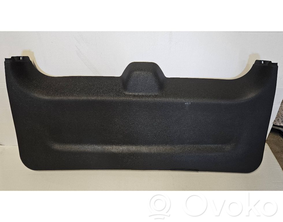 Chevrolet Tahoe Mască capotă portbagaj 