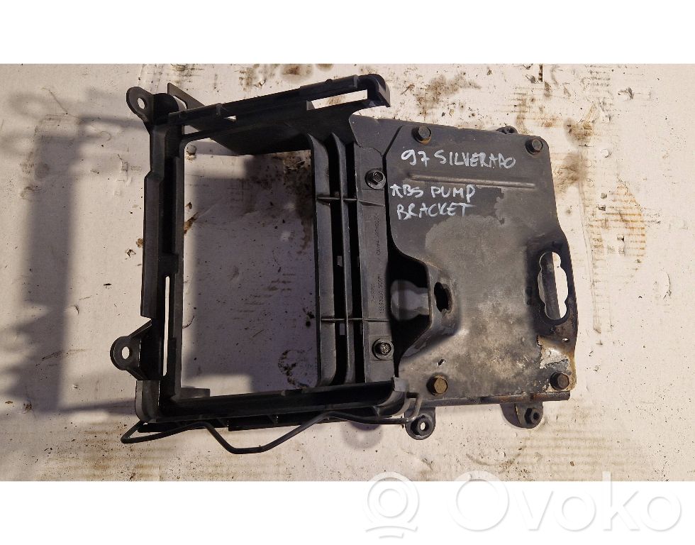 ABS pump bracket   15993200