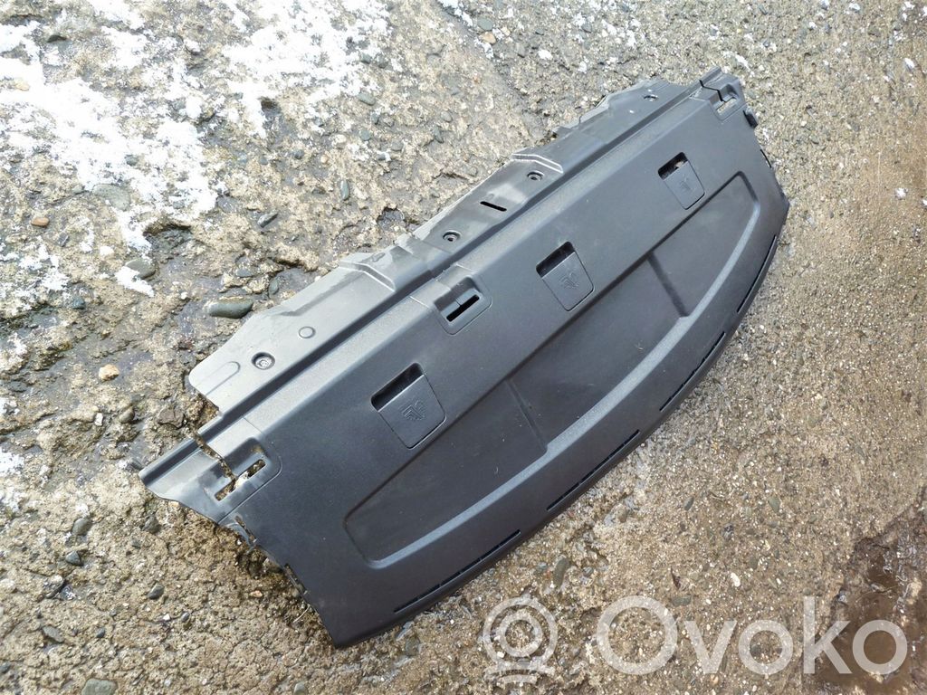 Mitsubishi Lancer X Galinė palangė 