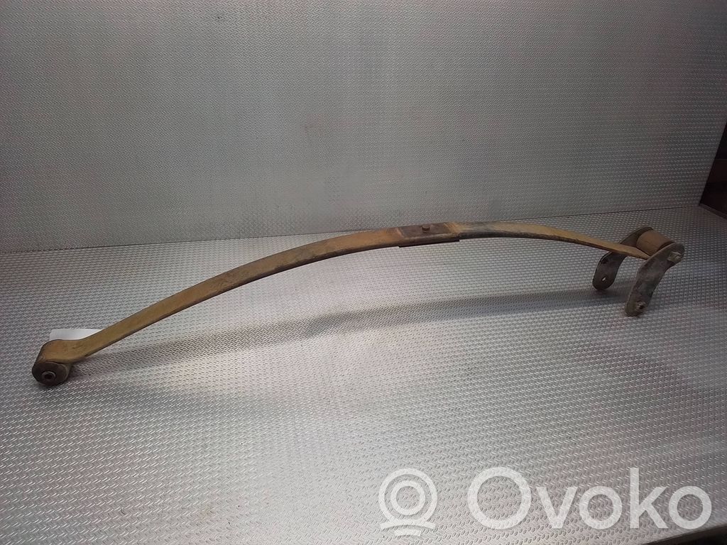 Rear leaf spring