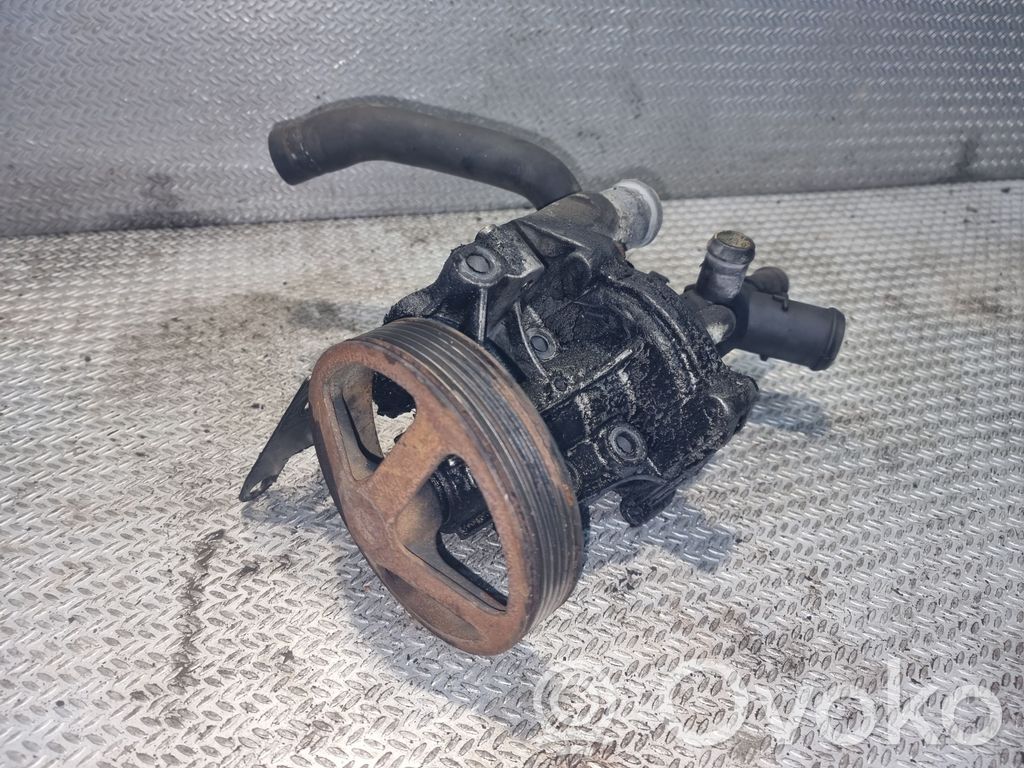 Ford Transit Pompa wody 