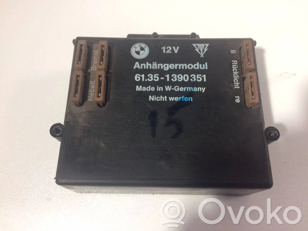 BMW 5 E34 Module de contrôle crochet de remorque 