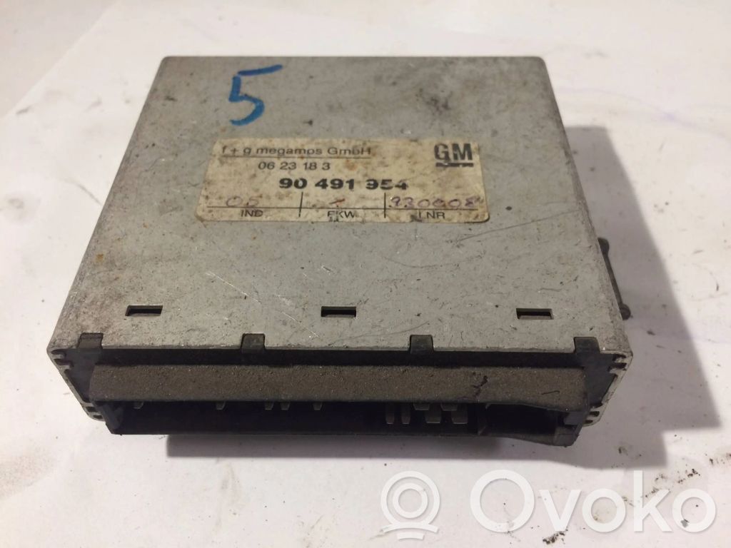 Opel Vectra B Module confort 
