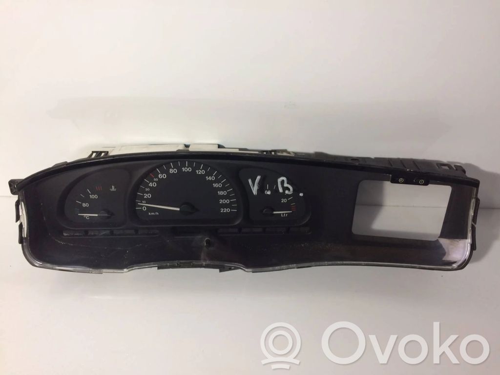 Opel Vectra B Speedometer (instrument cluster) 