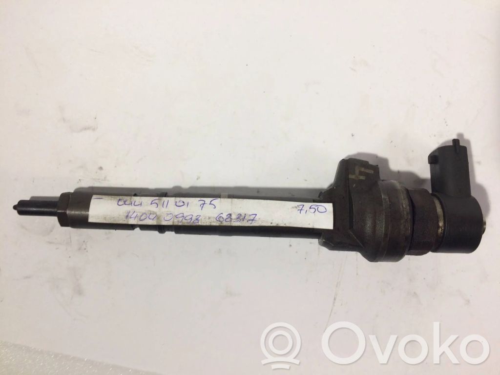 Opel Astra H Inyector de combustible 