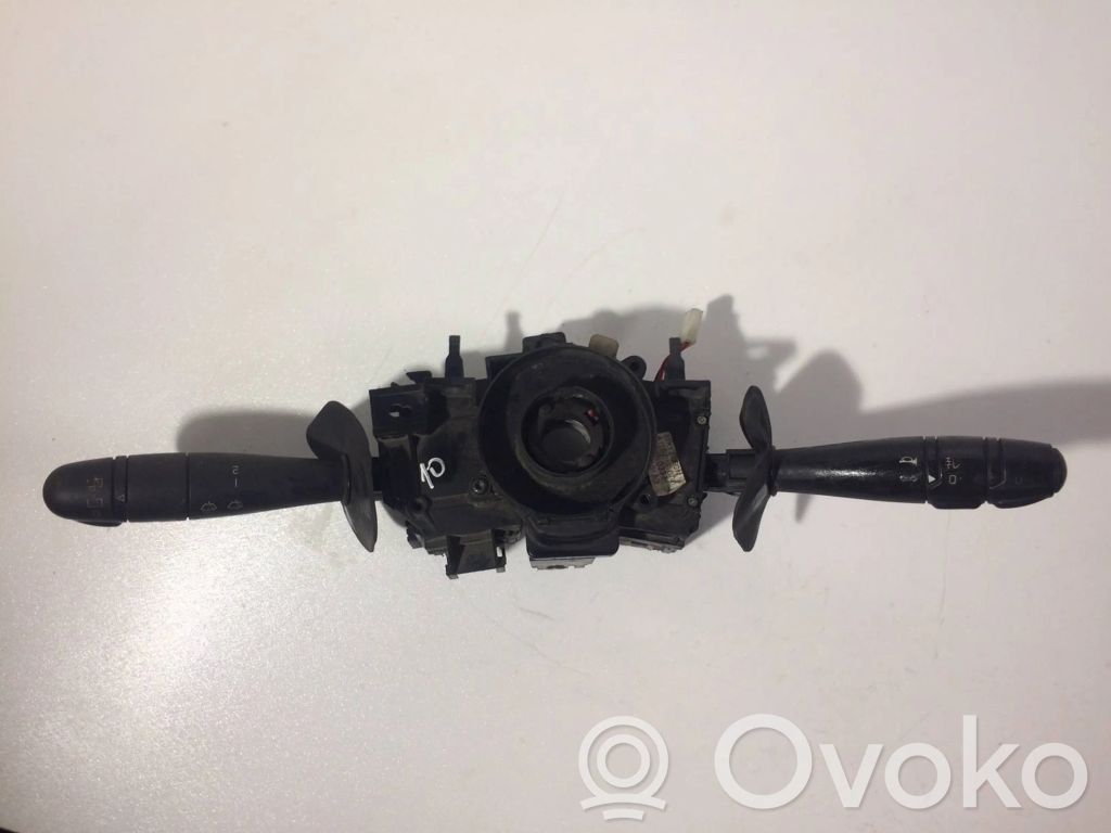 Renault Kangoo II Interruptor/palanca de limpiador de luz de giro 
