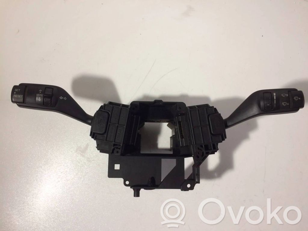 Ford Focus Wiper control stalk 