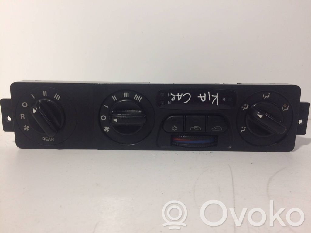 KIA Carnival Climate control unit 