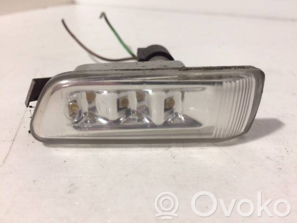Audi A8 S8 D3 4E Seitenblinker 