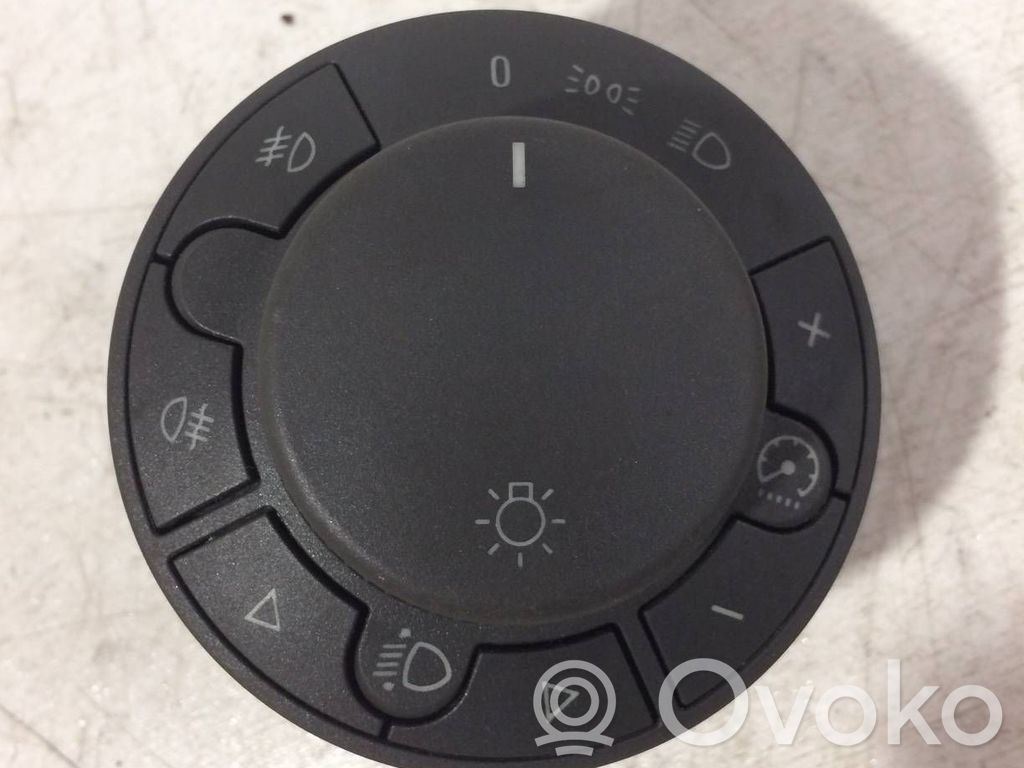 Opel Corsa D Light switch 