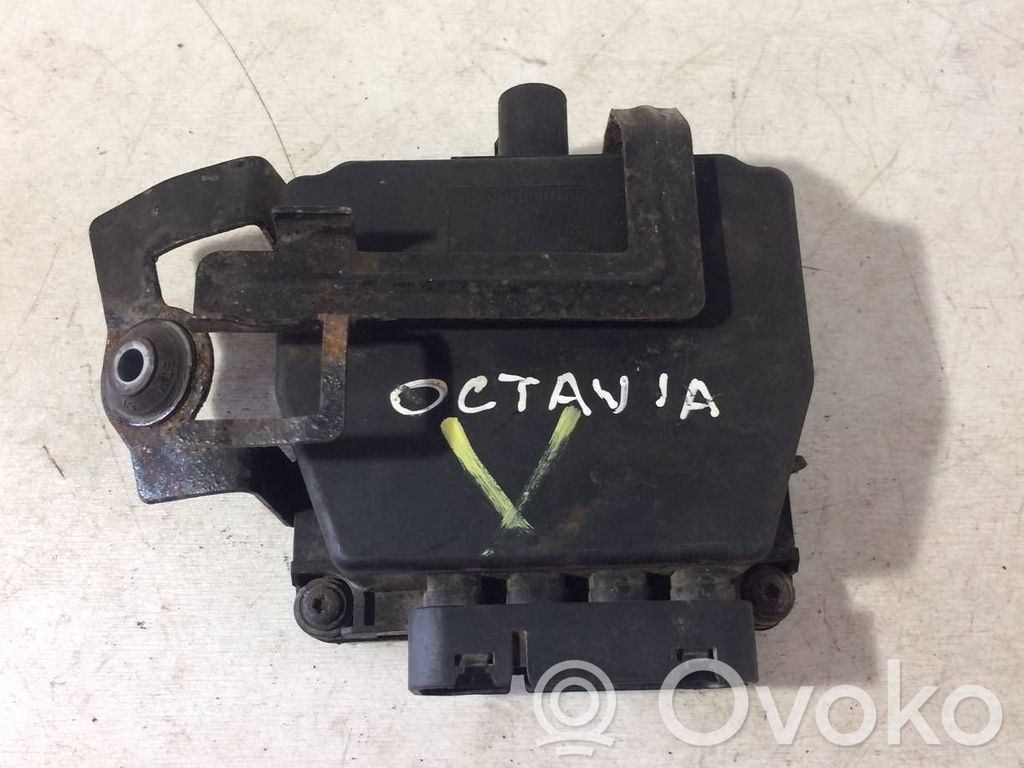 Skoda Octavia Mk2 (1Z) Electroválvula del turbo 