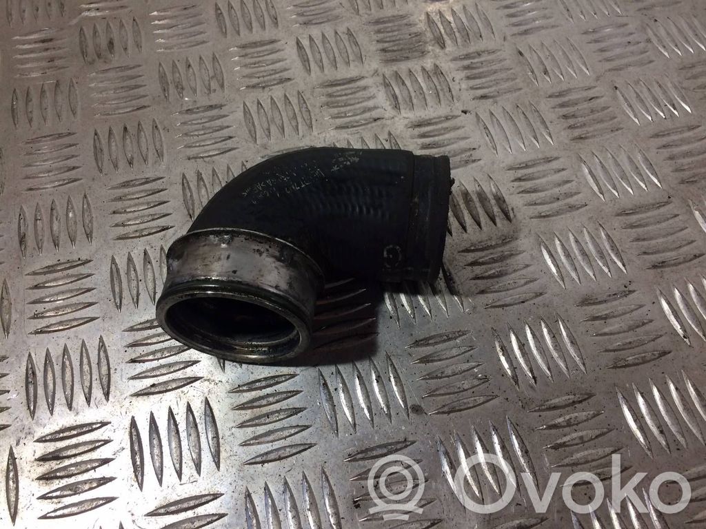 Volkswagen Sharan Intercooler hose/pipe 