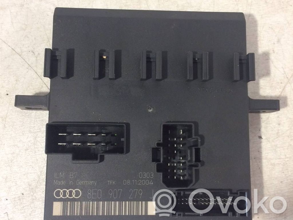 Audi A4 S4 B7 8E 8H Mukavuusmoduuli 