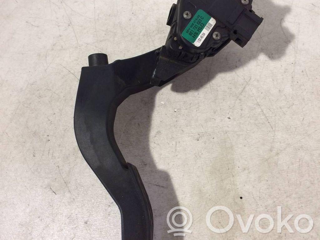 Audi A4 S4 B7 8E 8H Pedal del acelerador 