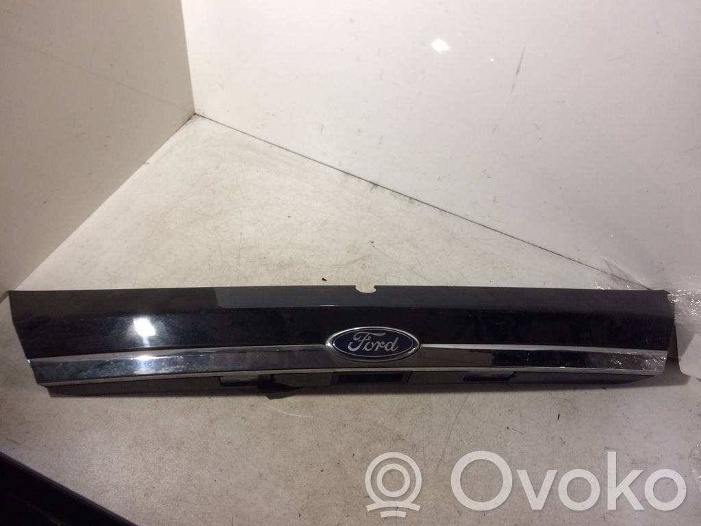 Ford Fiesta Éclairage de plaque d'immatriculation 