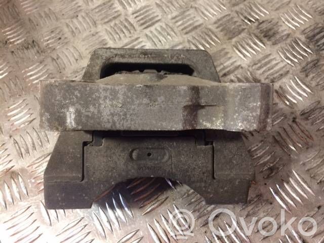 Saab 9-3 Ver2 Engine mount bracket 