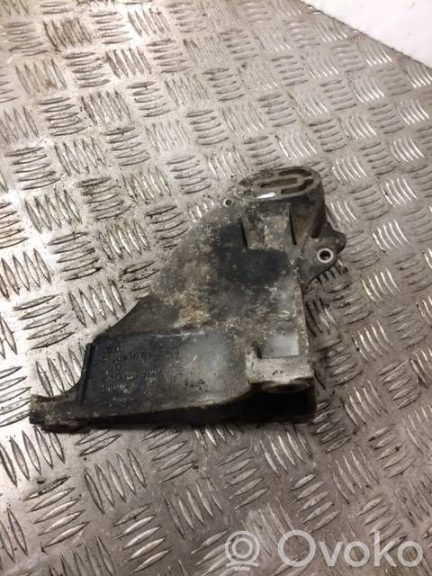 Engine mounting bracket   4A0199312