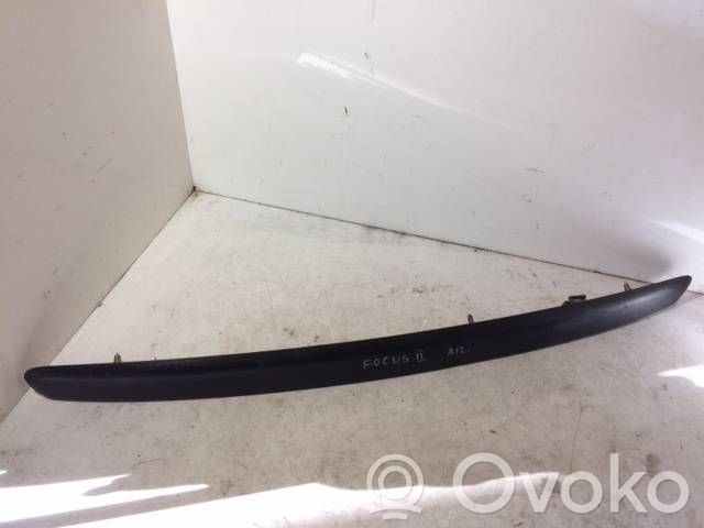 Ford Focus Trunk door license plate light bar 
