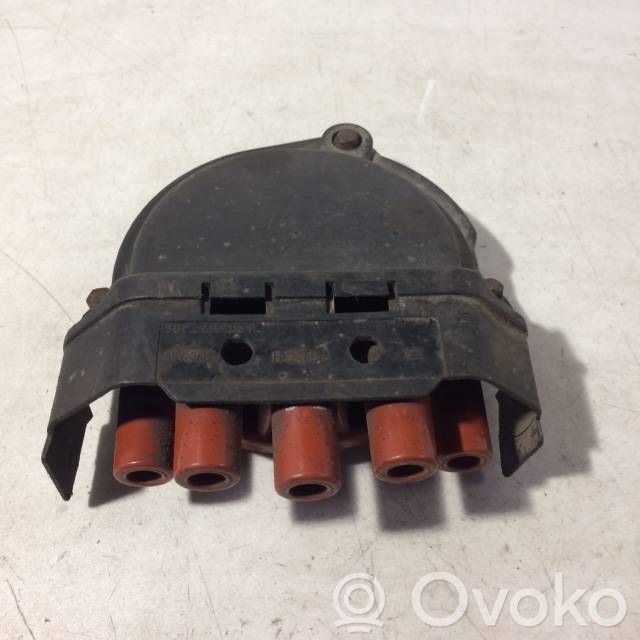 Spark distributor cap   1235522396