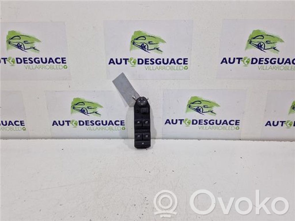 Electric window control switch   6939090