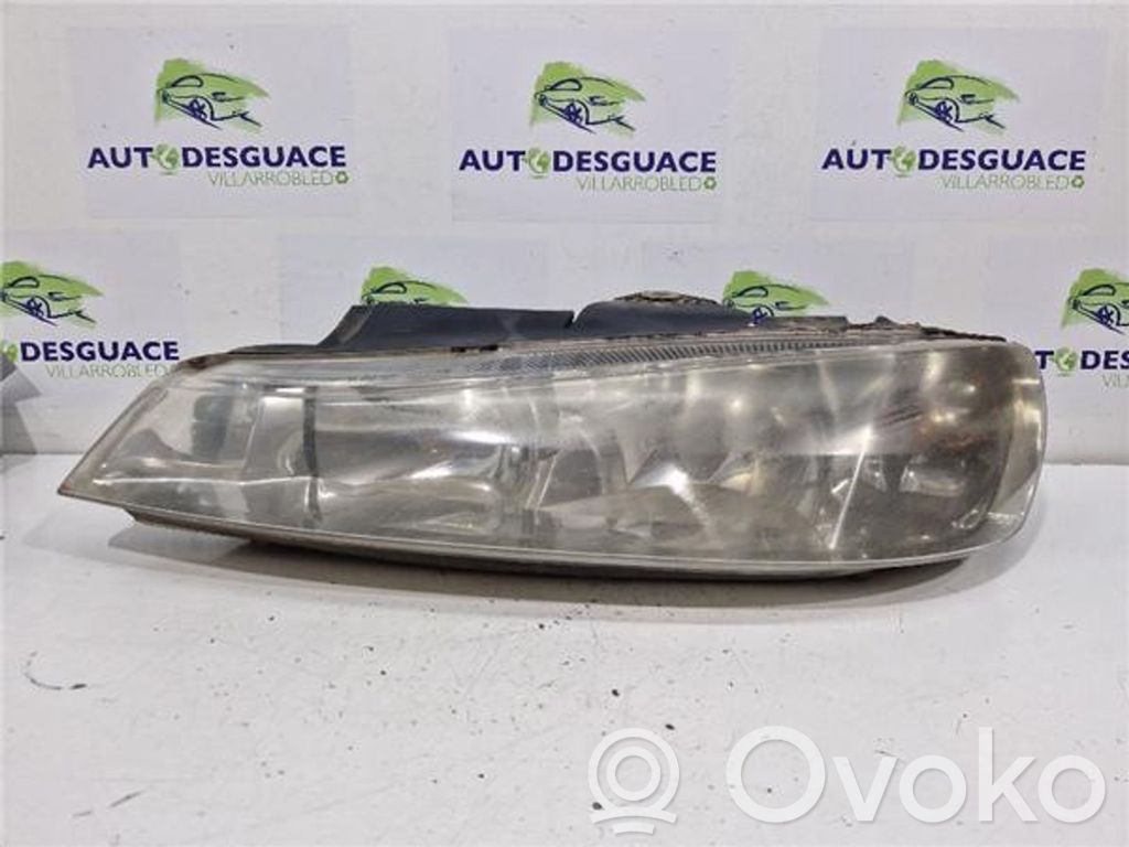 Peugeot 406 Phare frontale 