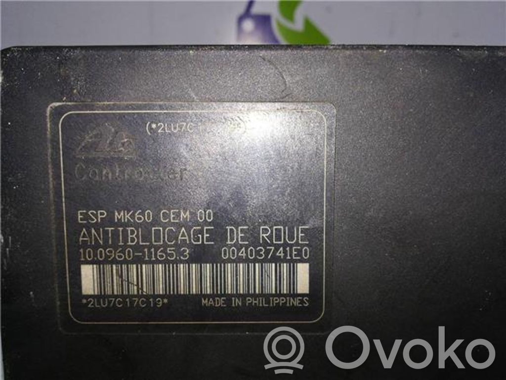 Unidad de control/módulo del ABS   10096011653
