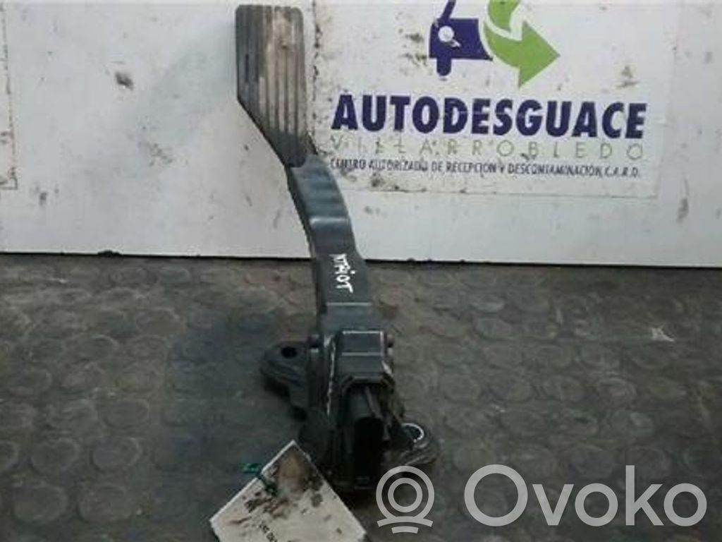 Jeep Patriot Accelerator throttle pedal 
