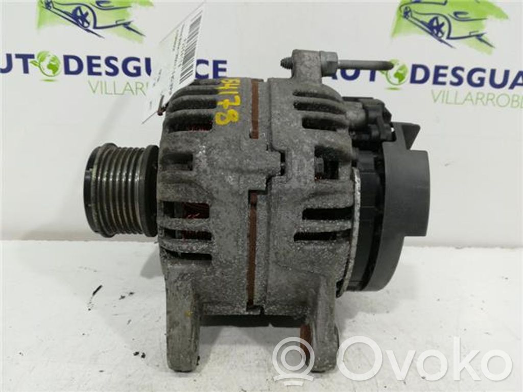 Generator/alternator   124425071,8200660033A