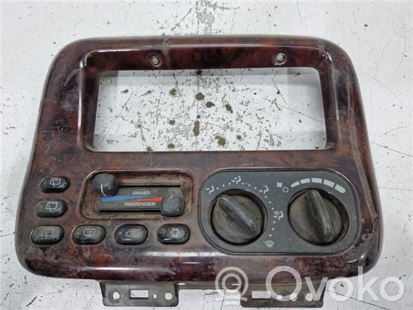 Chrysler Voyager Przycisk / Włącznik klimatyzacji A/C 