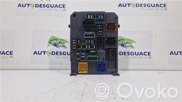 Citroen C4 II Unidad de control/módulo de carrocería central 