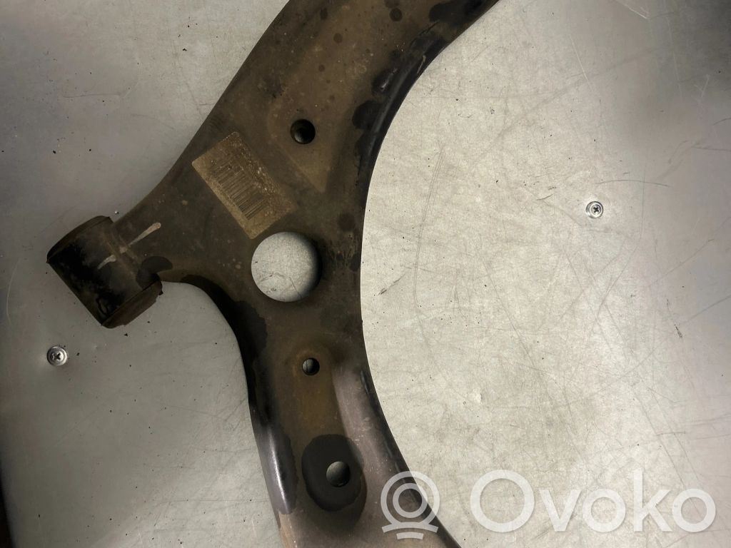 KIA Picanto Front lower control arm/wishbone 