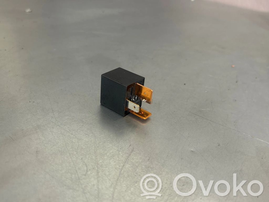 Citroen C-Crosser Other relay 