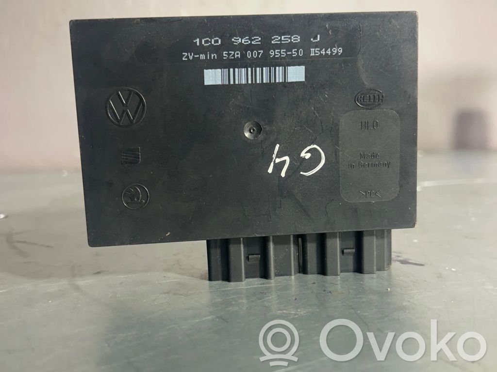 Volkswagen Golf IV Comfort/convenience module 