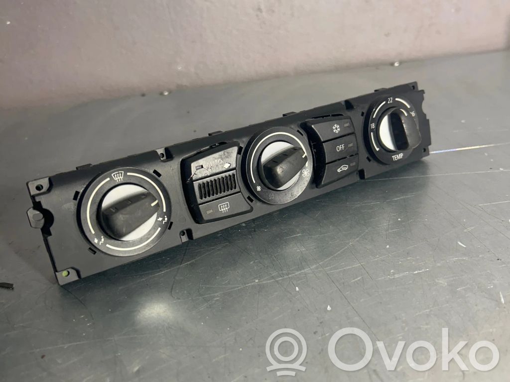 BMW 5 E60 E61 Climate control unit 