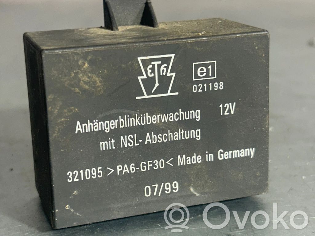 Audi A6 S6 C5 4B Airbagsensor Crashsensor Drucksensor 