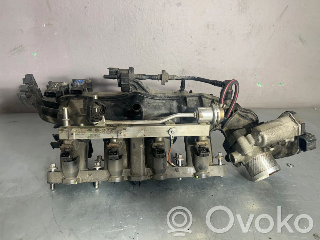 Opel Astra J Colector de admisión 