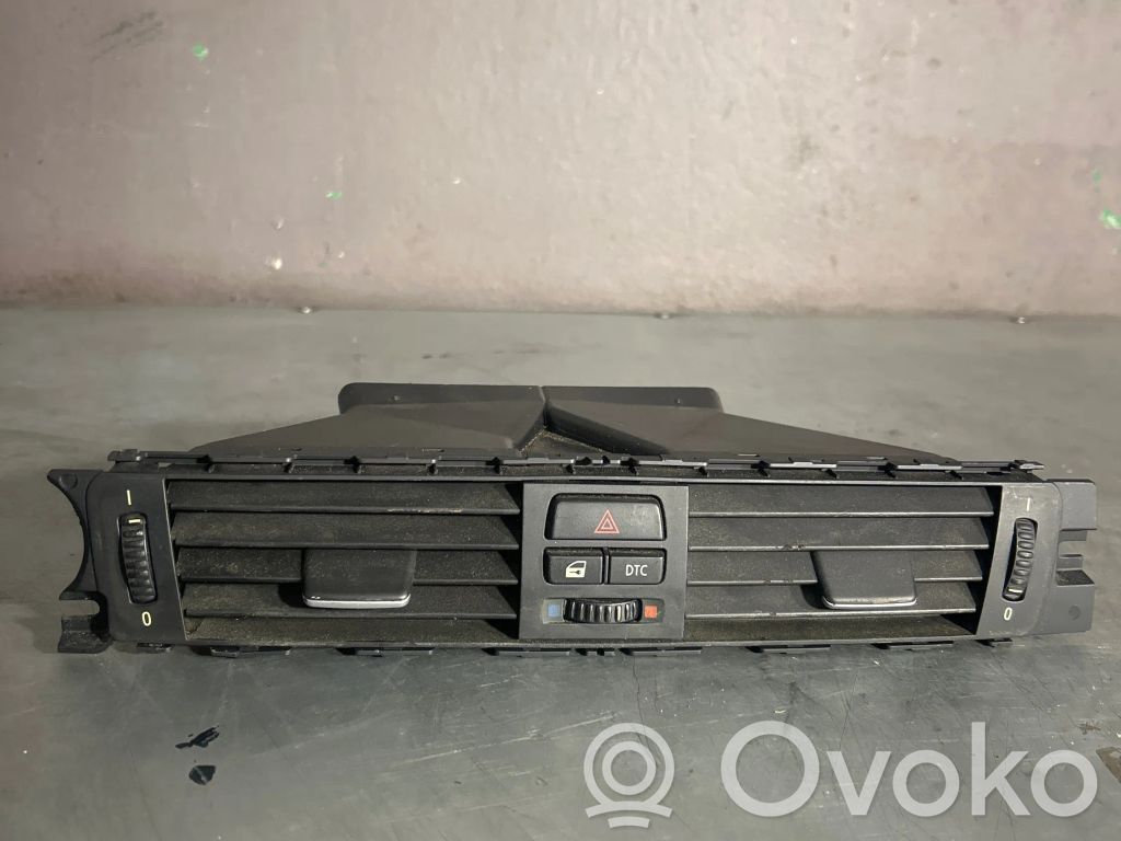 BMW 3 E90 E91 Dash center air vent grill 