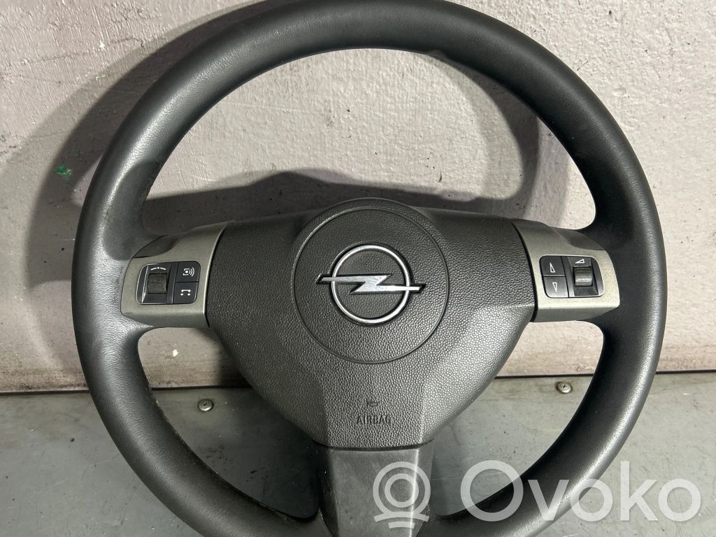 Opel Zafira B Ohjauspyörä 