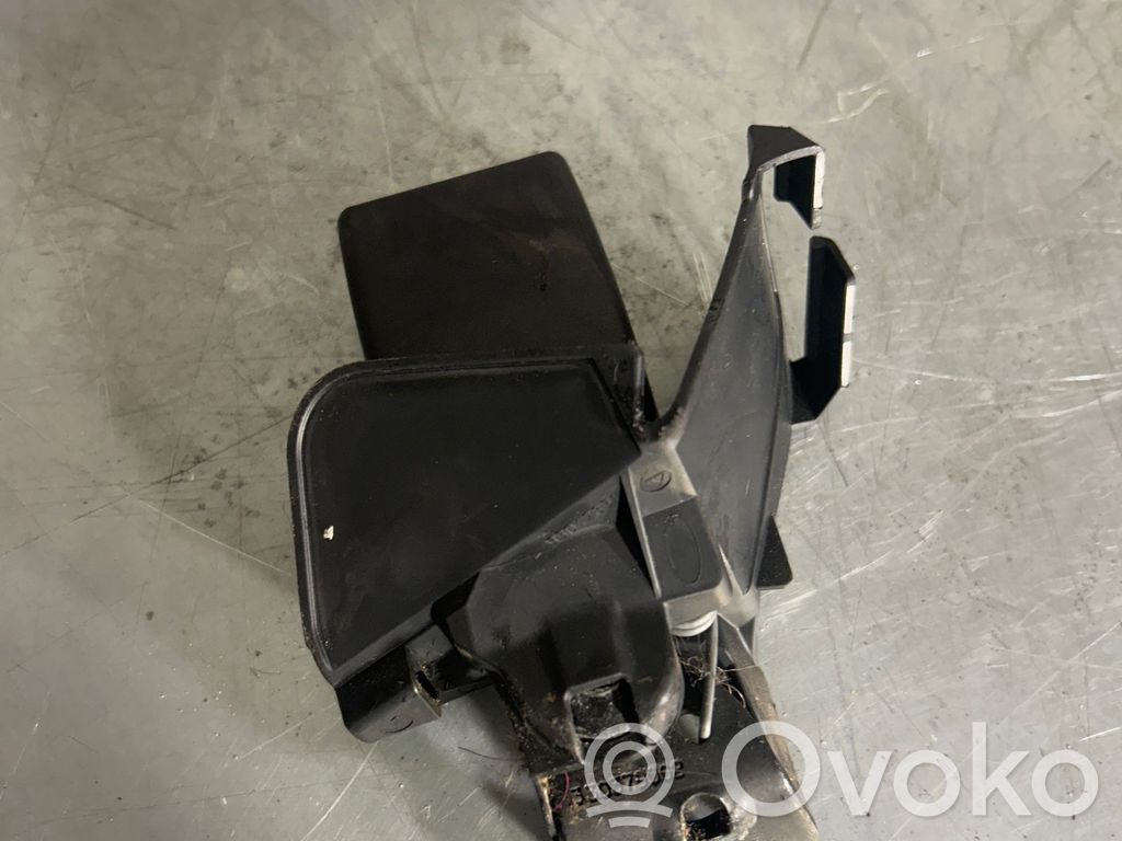 Audi A6 S6 C6 4F Rear seatbelt buckle 