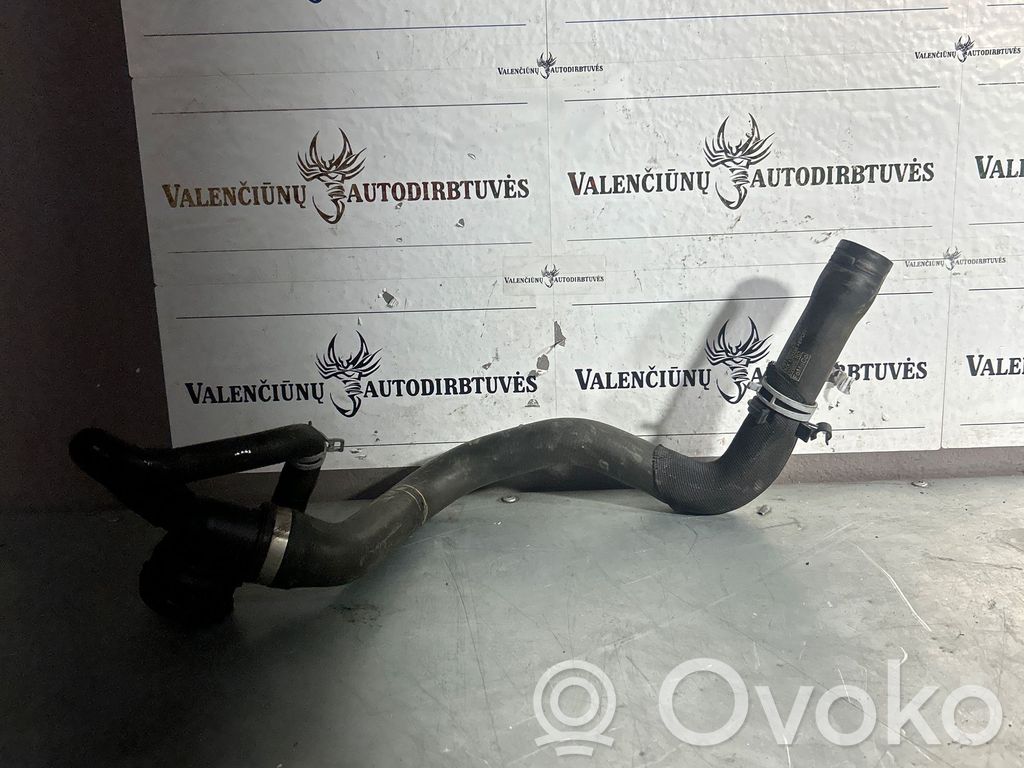 Ford Kuga II Engine coolant pipe/hose 