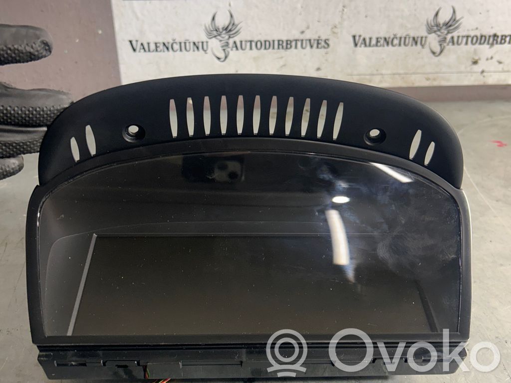 Screen/display/small screen   65829114362,65829114360