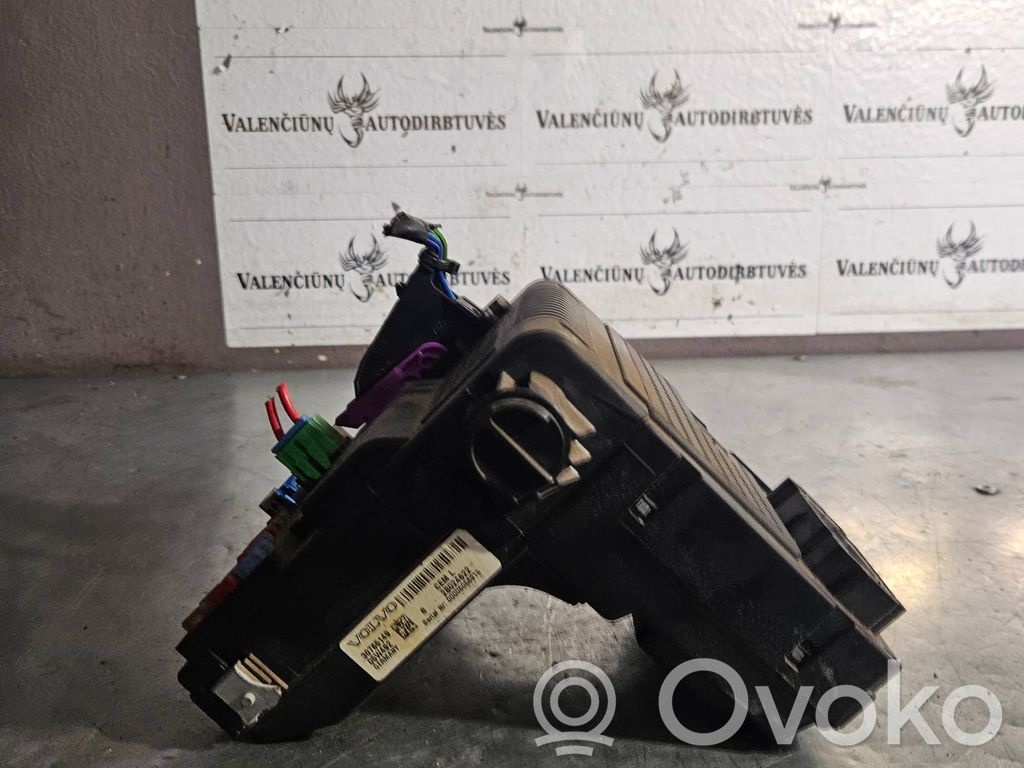 Volvo V70 Fuse module 